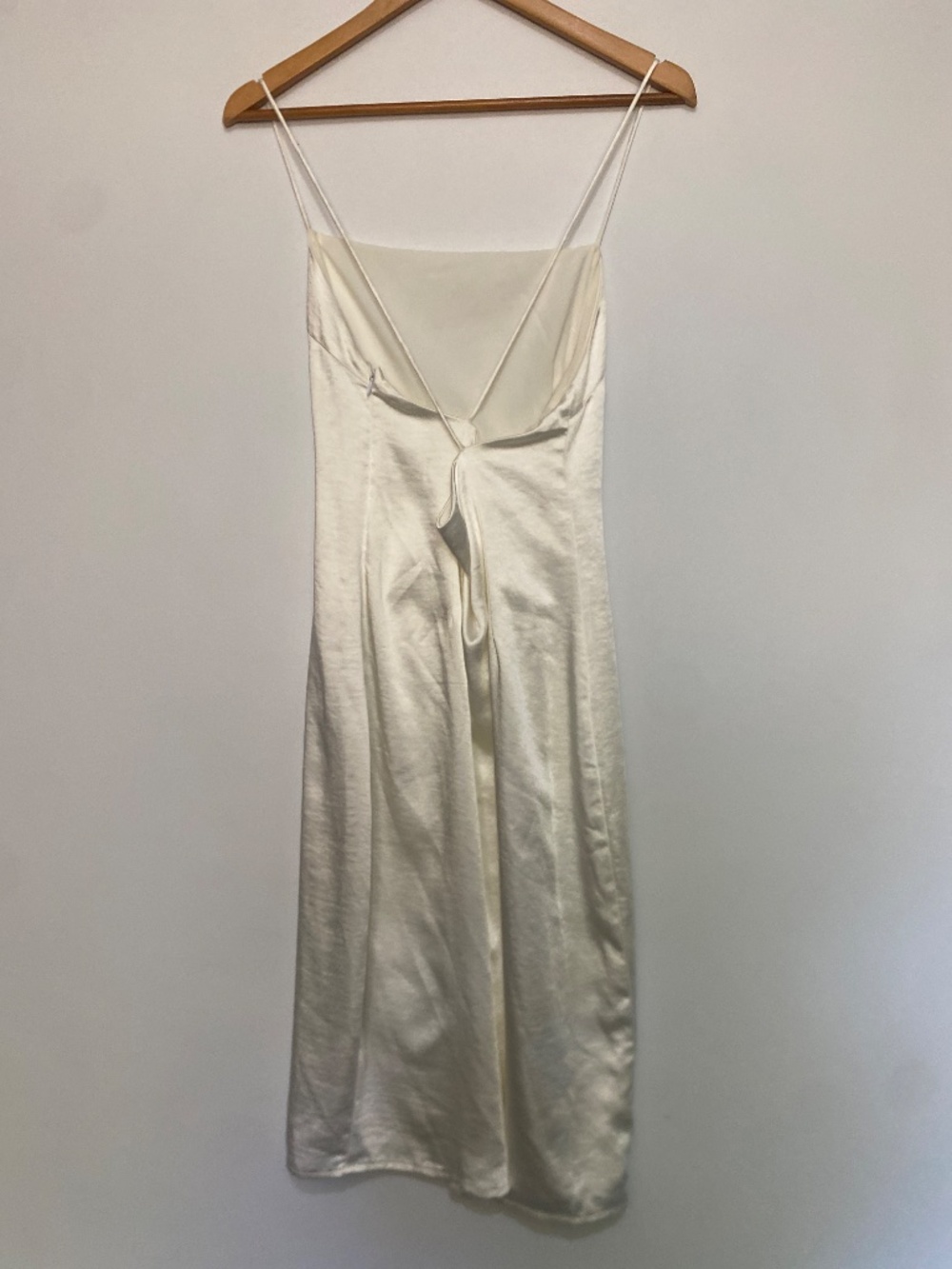 Superdown L Satin Slip Dress - Picture 5 of 10